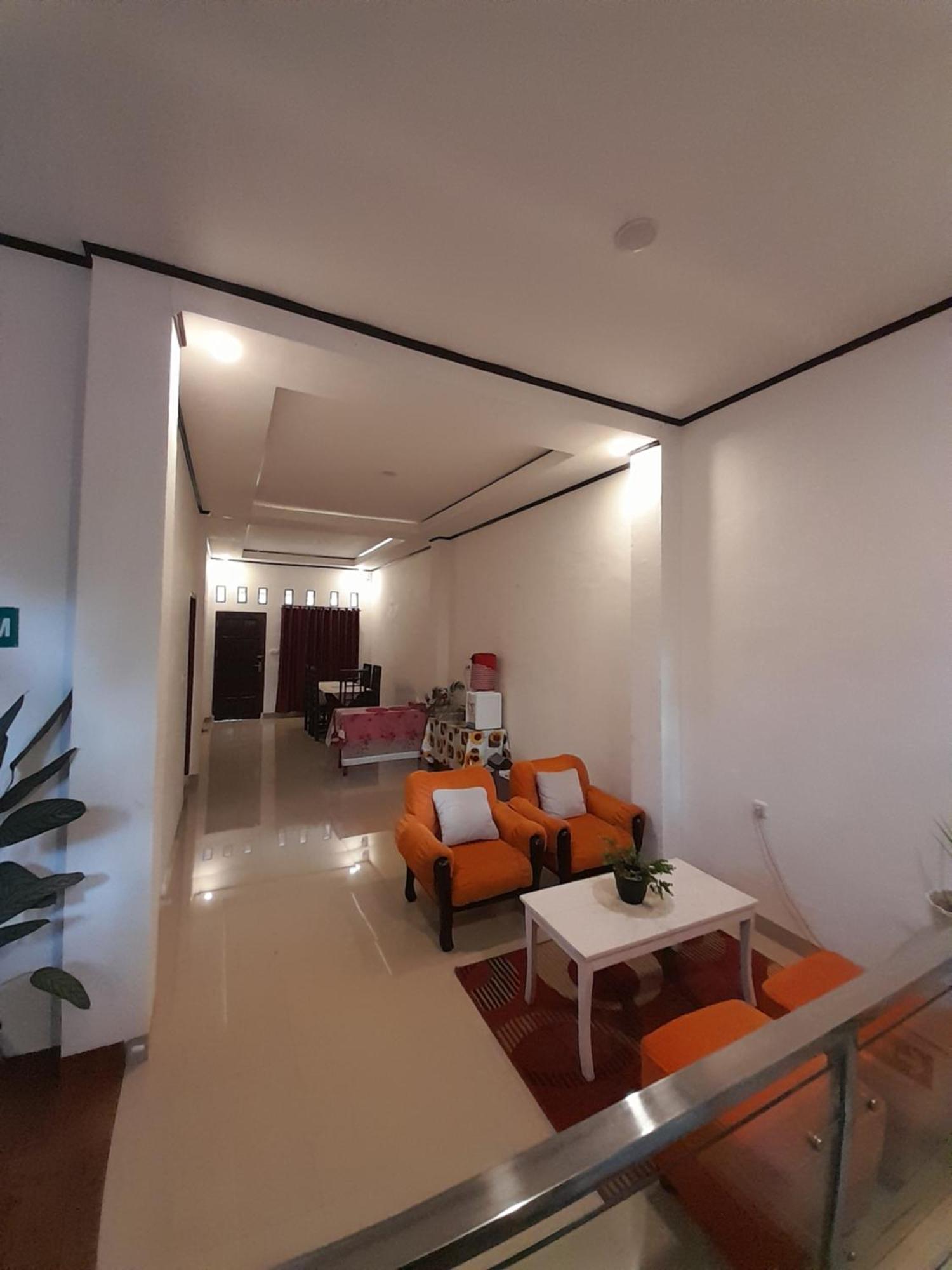 The Sanduk Homestay Rantepao Esterno foto